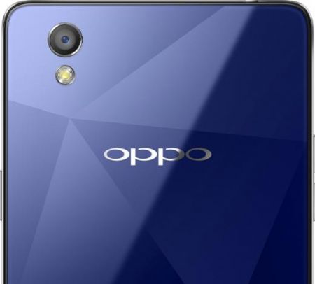 Oppo официально представила Mirror 5
