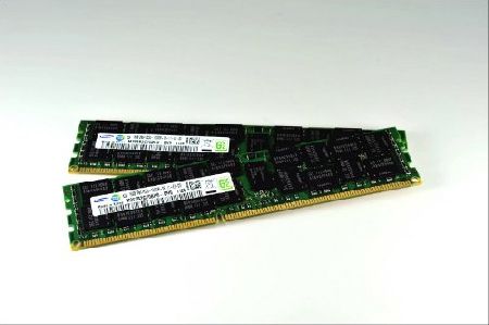 Samsung  RDIMM DDR3  1,25    