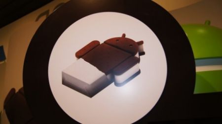  Sony (Ericsson) Xperia 2011   Android 4.0 ICS 