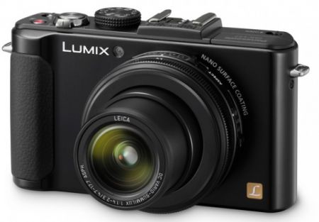   Panasonic Lumix DMC-LX7   F1.4F2.3