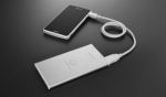 Sony анонсирует серию тонких внешних батарей для смартфонов и планшетов (30.09.2012)